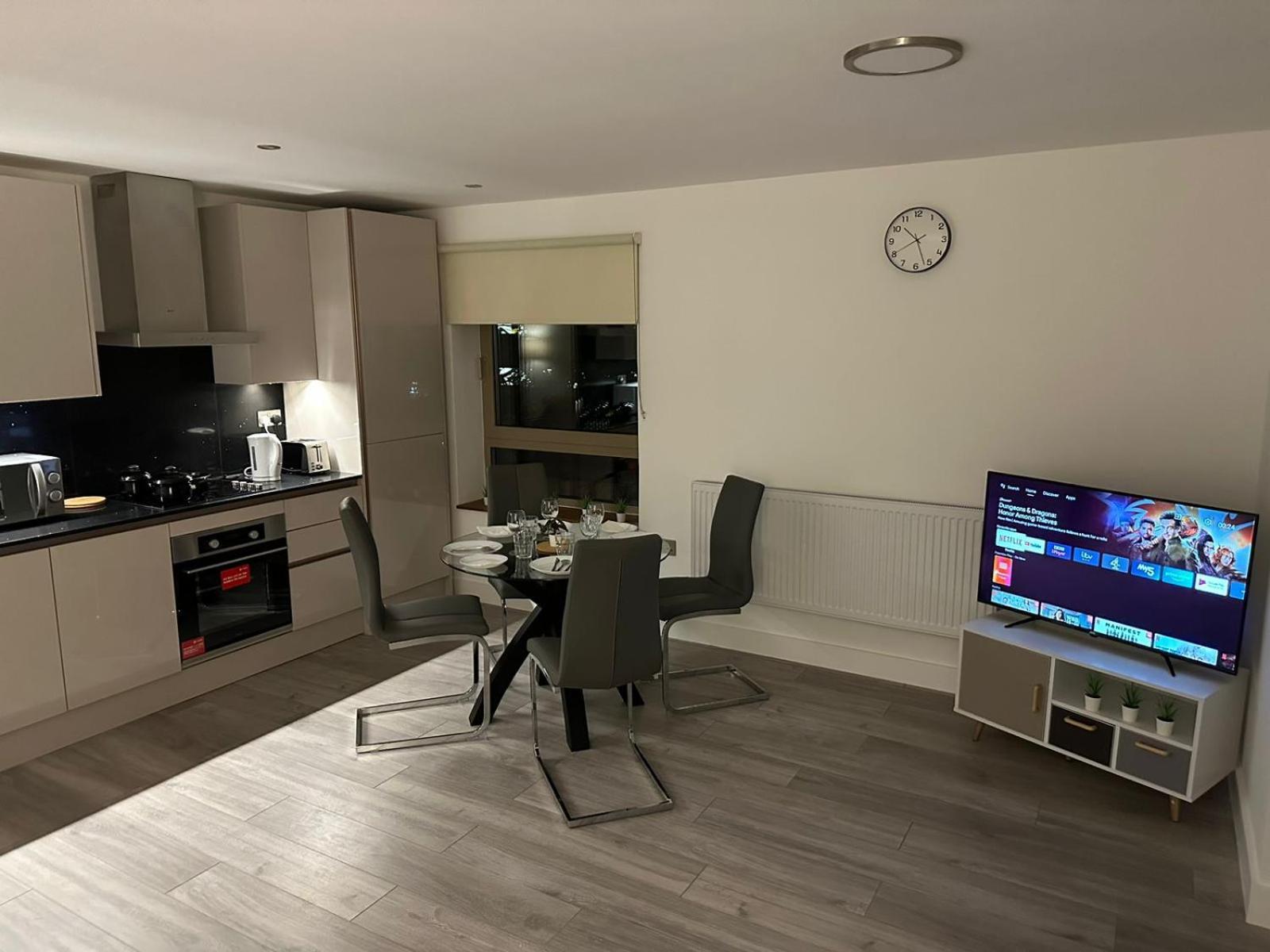 Kensington House By Solitaire Suites Slough Luaran gambar